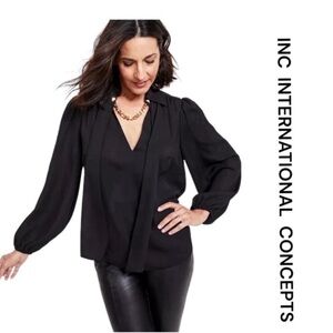 INC INTERNATIONAL CONCEPTS
Blouse in Deep Black, Long Sleeve, Size S.